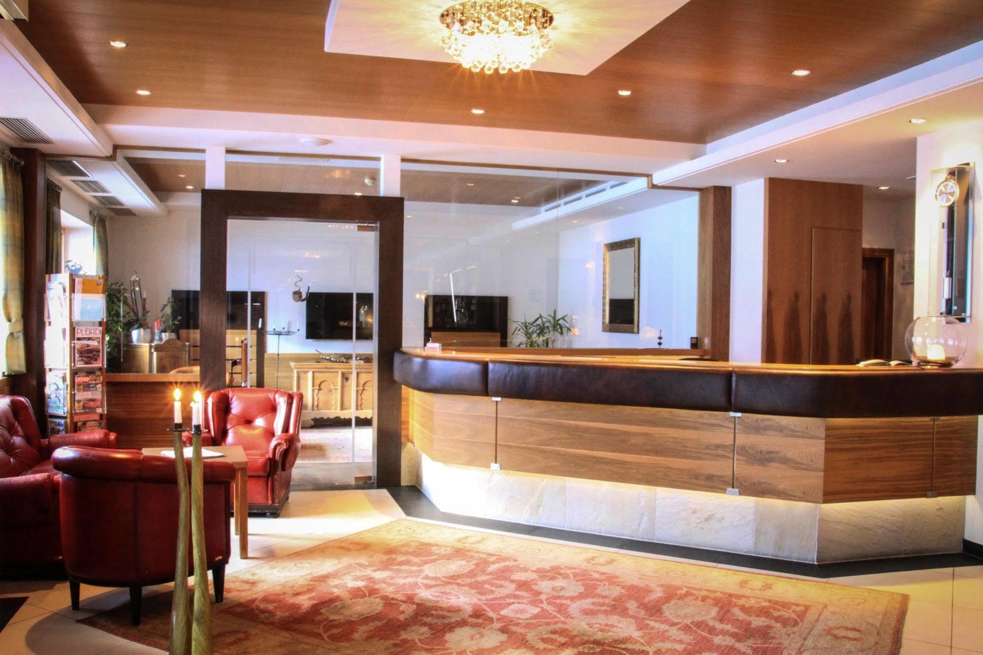 Hotel Cristallo Solda Kültér fotó
